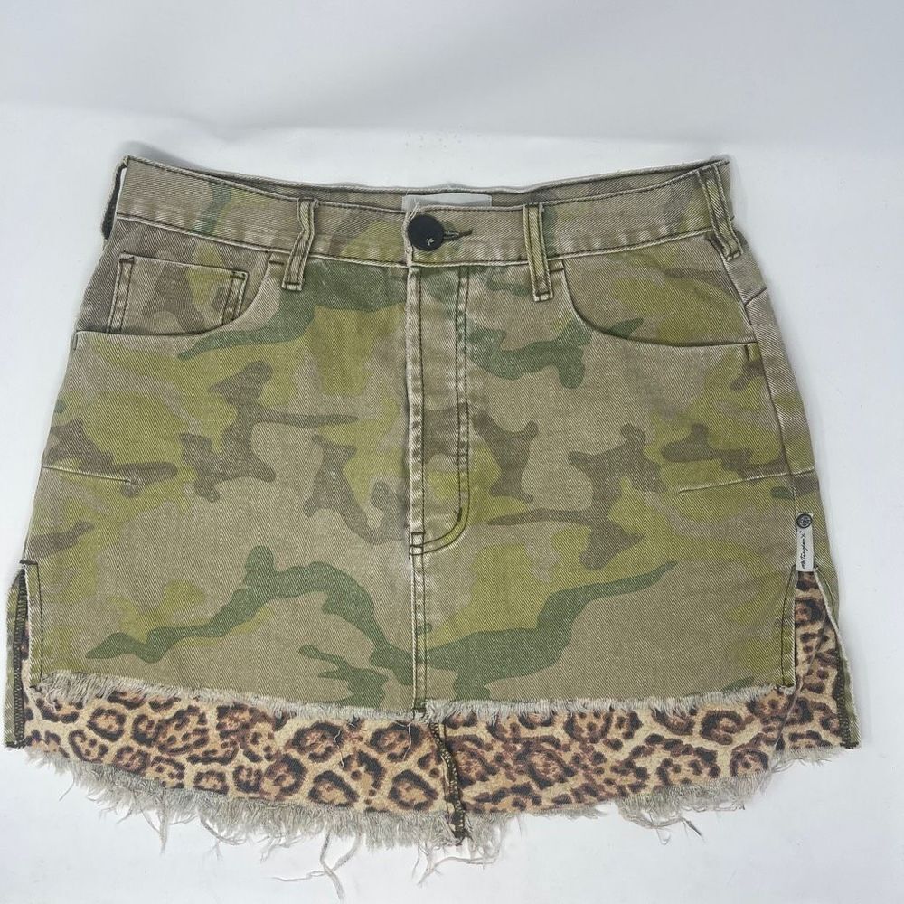 OneTeaspoon Women's Green Camouflage Raw-Hem Mini Skirt Size 28